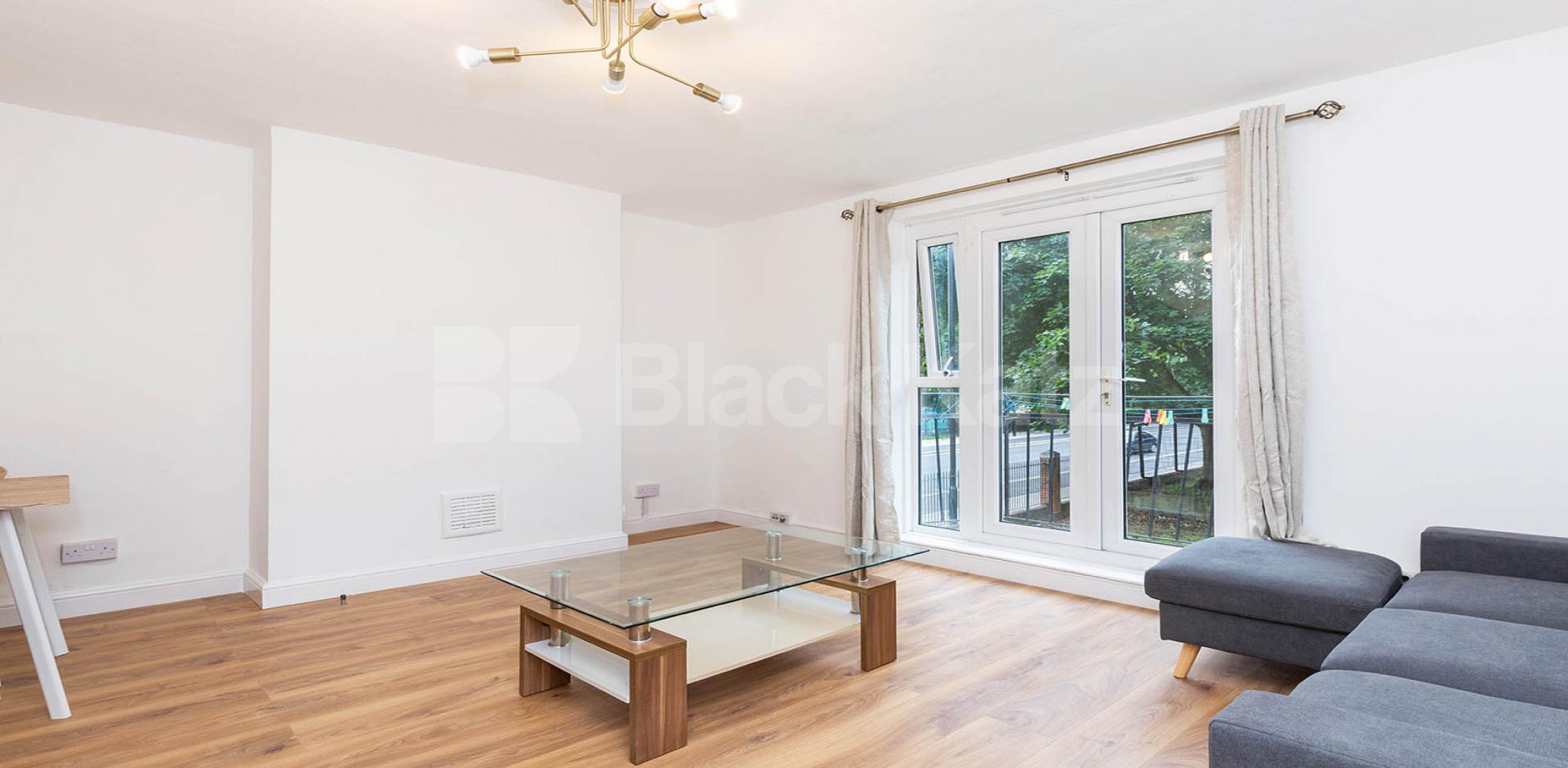 			2 Bedroom, 1 bath, 1 reception Apartment			 Kent Street, HOXTON - SHOREDITCH - HAGGERSTON 